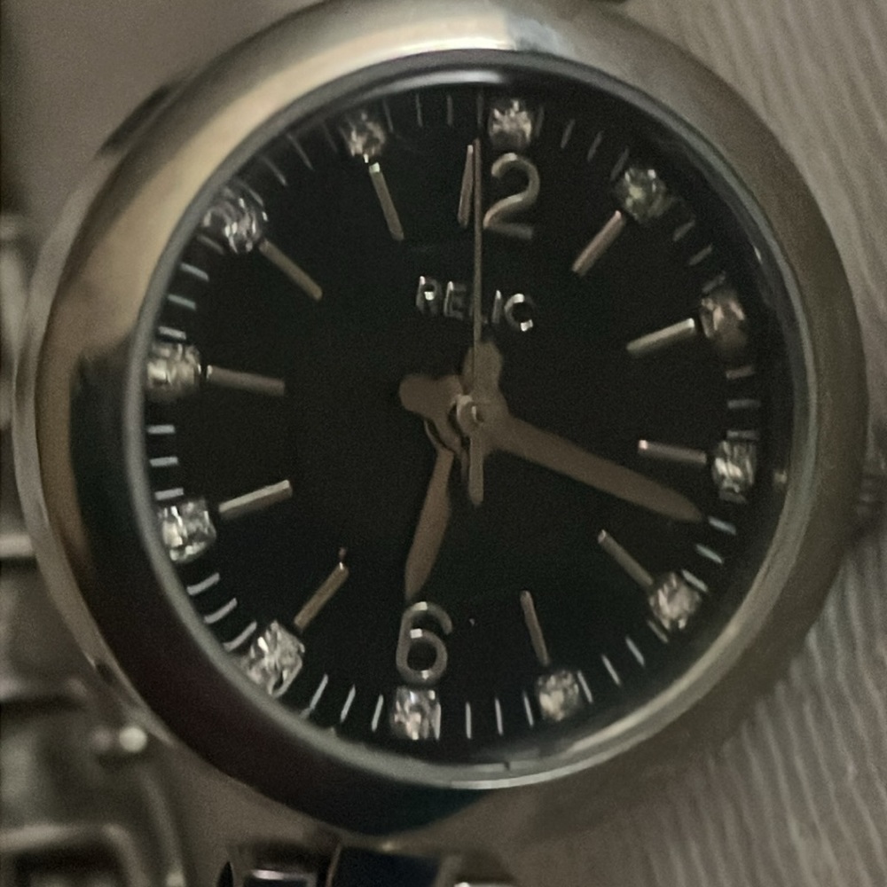 ⏱️Women’s RELIC Watch⌚️